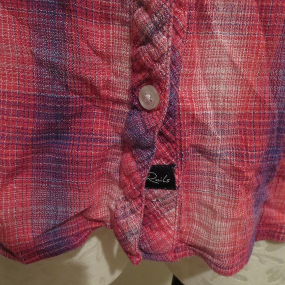 Rails Devyn crinkle plaid button down shirt top - Picture 5 of 5